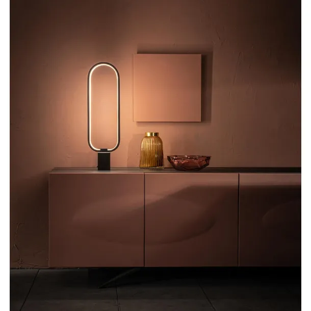 Lampada da tavolo a LED Naos in metallo con base in marmo di Stones