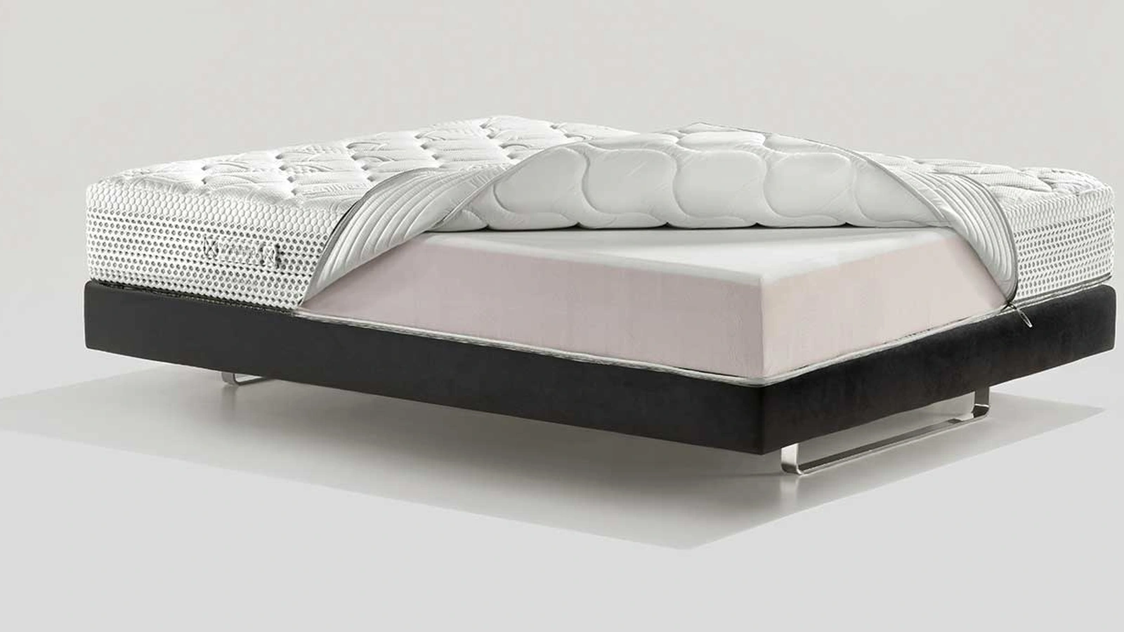 Materasso Classico Massaggio Deluxe in elioform e memory di Magniflex