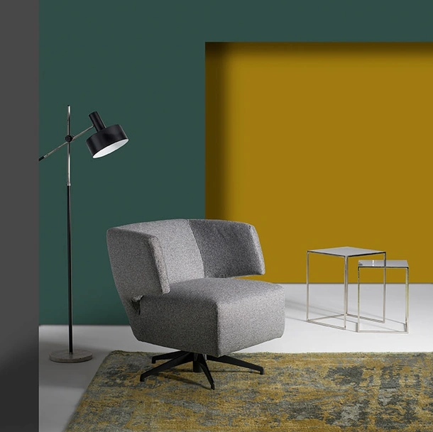 Poltroncina in tessuto con telaio di metallo indistruttibile Drive di Excò
