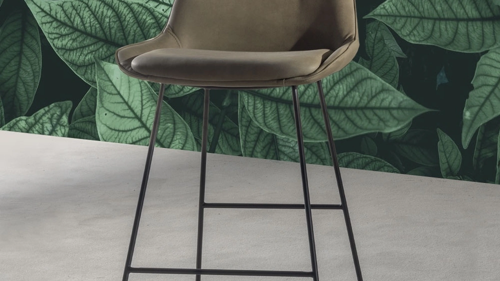 Sgabello Norway Stool a slitta di La Seggiola
