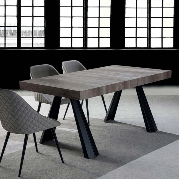 Tavolo allungabile Copernico Plus in nobilitato folding rovere nodato con base in metallo verniciato nero di La Seggiola